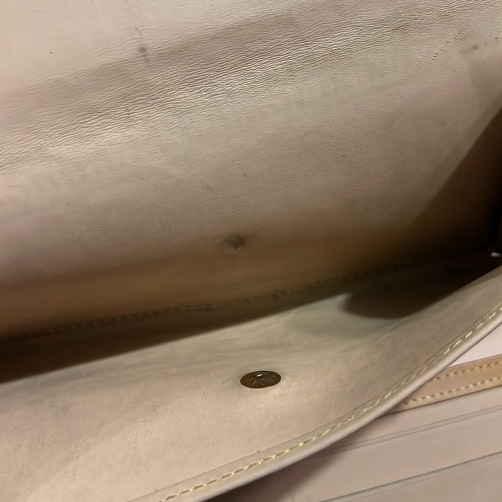 Authentic Louis Vuitton international wallet. - Picture 6 of 12
